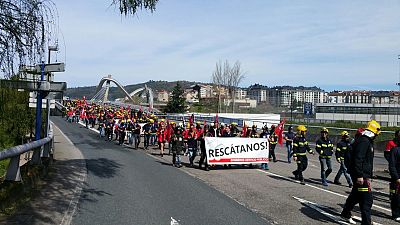2016 04 18 ManifaBombeirosOurense02.jpg